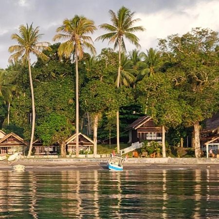 Pristine Paradise Dive Resort Una Una Pulau Unauna Esterno foto