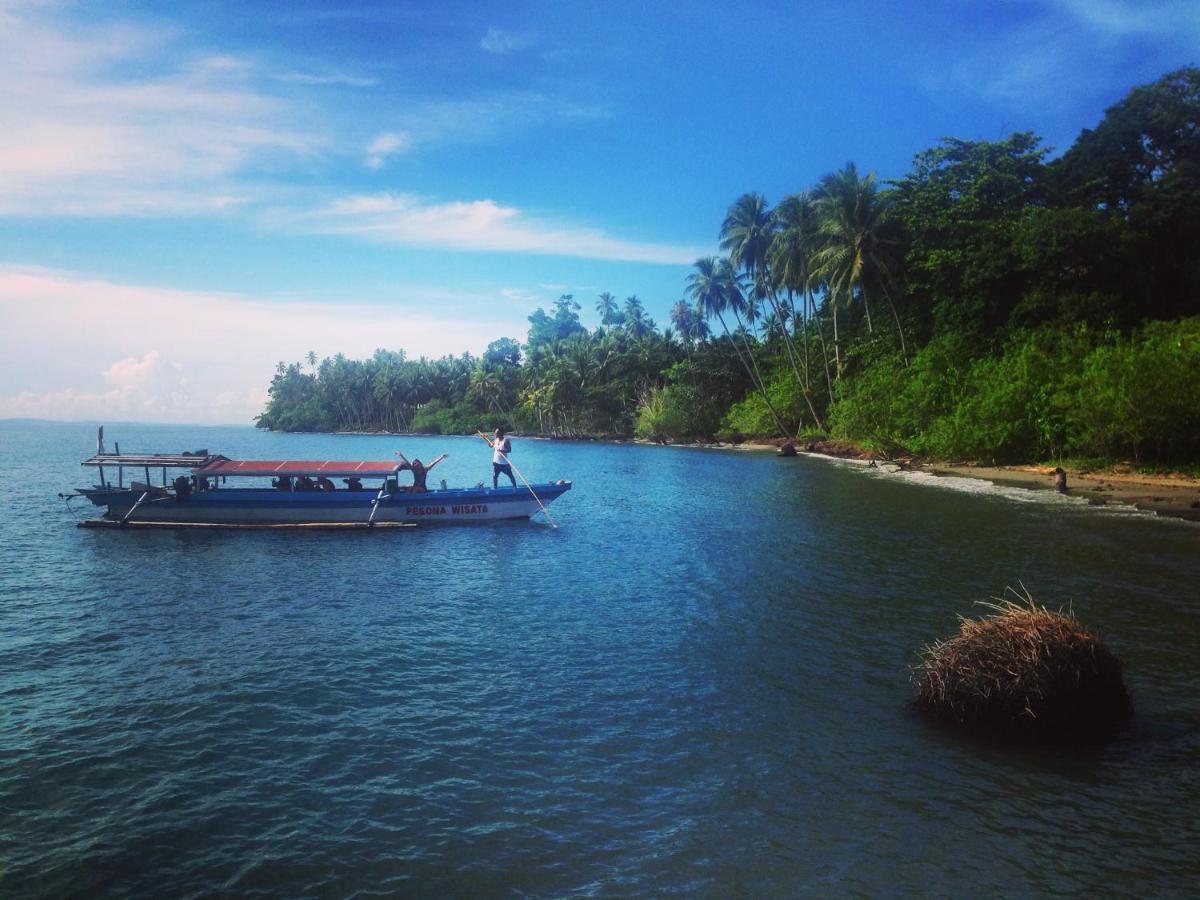 Pristine Paradise Dive Resort Una Una Pulau Unauna Esterno foto